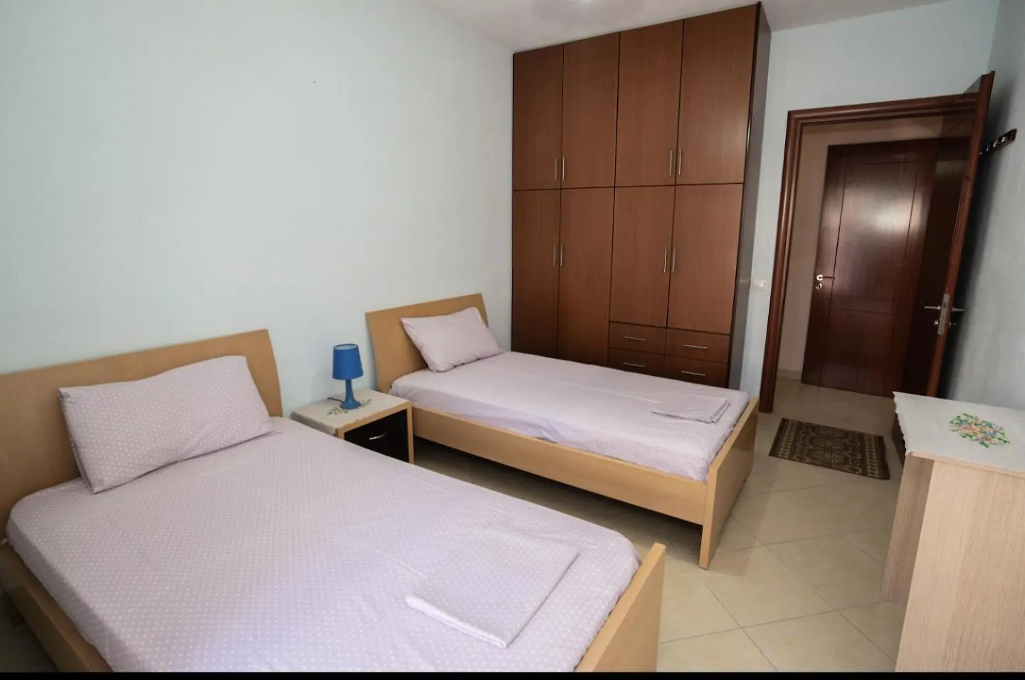 Apartment Surrounded By Beaches ساراندا